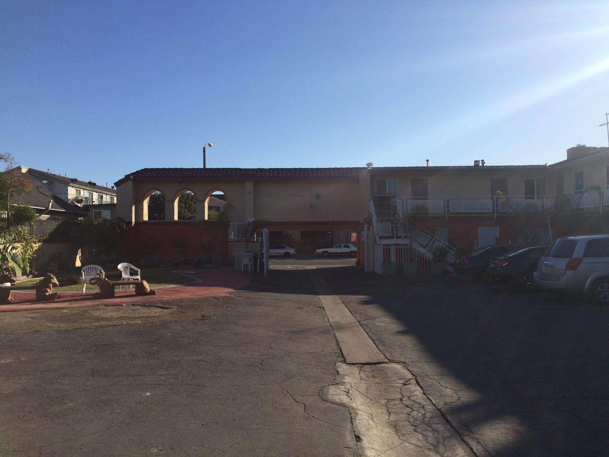 Long Beach Motel Екстер'єр фото