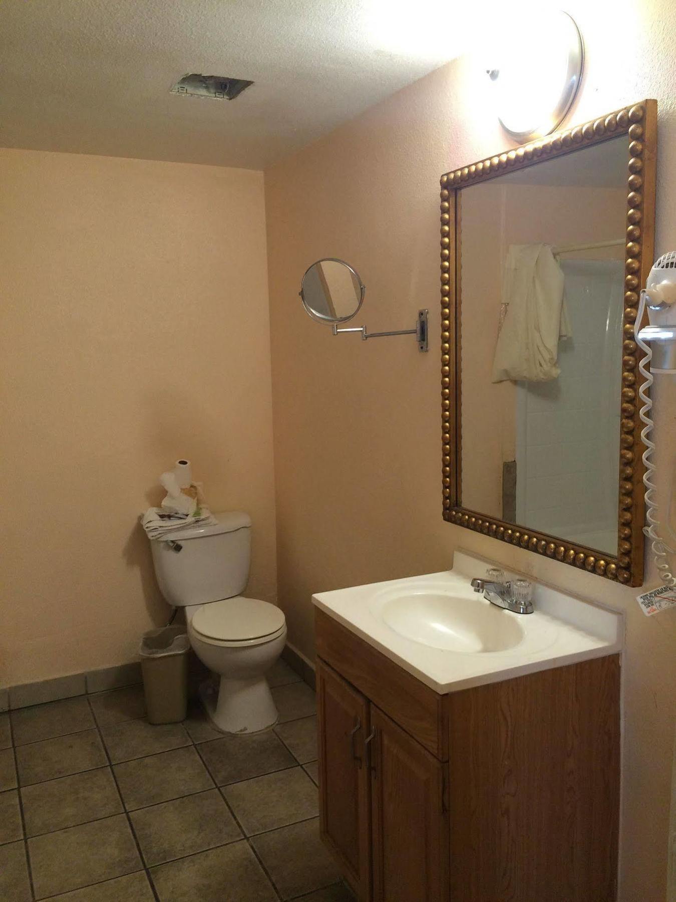 Long Beach Motel Екстер'єр фото