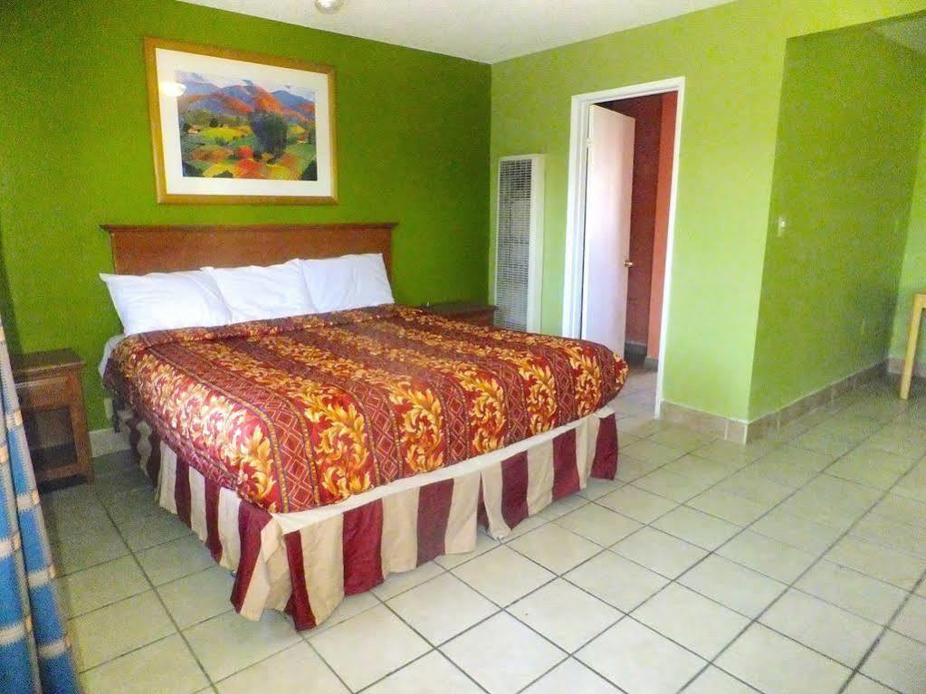 Long Beach Motel Екстер'єр фото